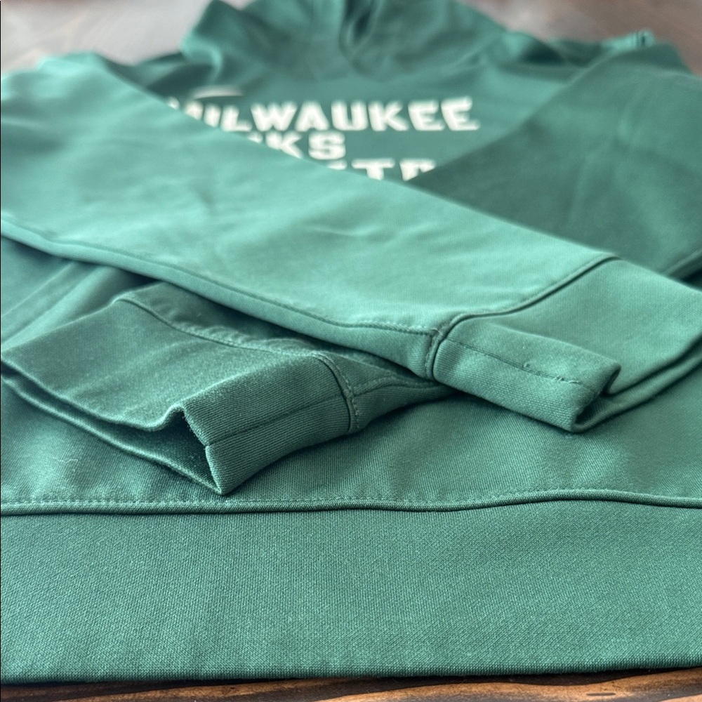 Big Boys Large 14/16 Nike Green Milwaukee Bucks Basketball Hoodie Sweatshirt Kid - Picture 5 of 9